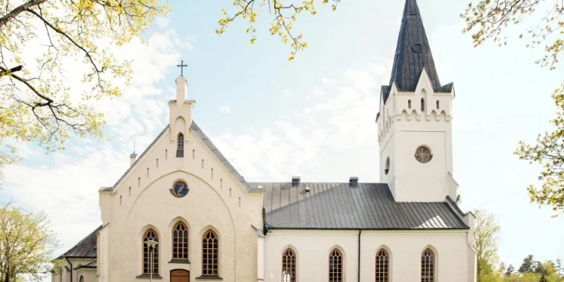 Historic island church heritage sites